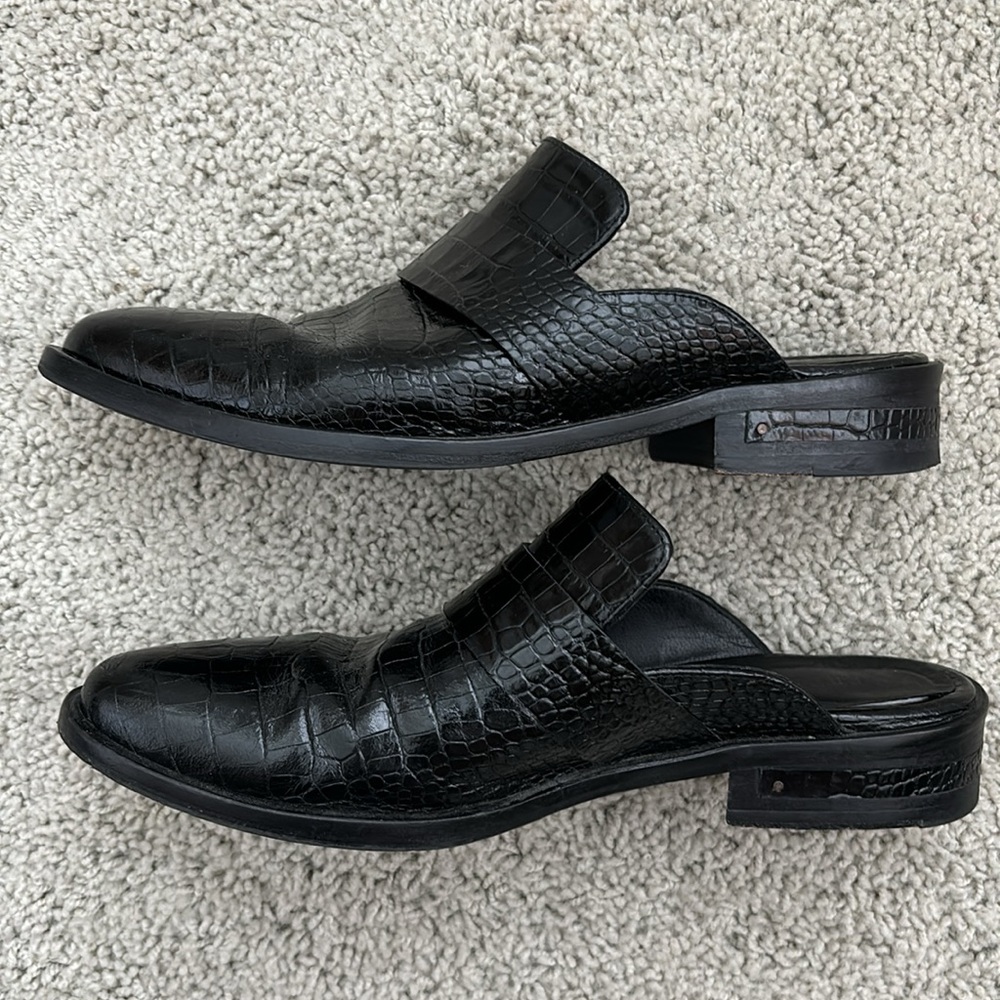 Freda Salvador Black Croc-Embossed Mules - Picture 8 of 9